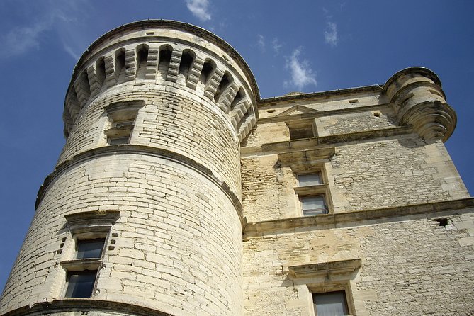 Provence Wineries and Luberon Villages Day Trip from Aix-en-Provence - What to do during the Aix-en-Provence snack break