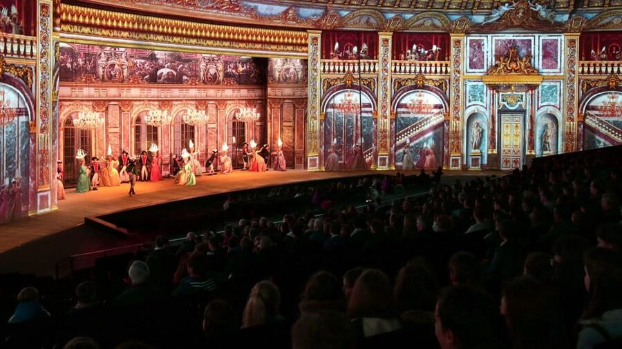 Puy du Fou France Multi-Day Ticket - Animals and break time: how to enjoy the quieter parts