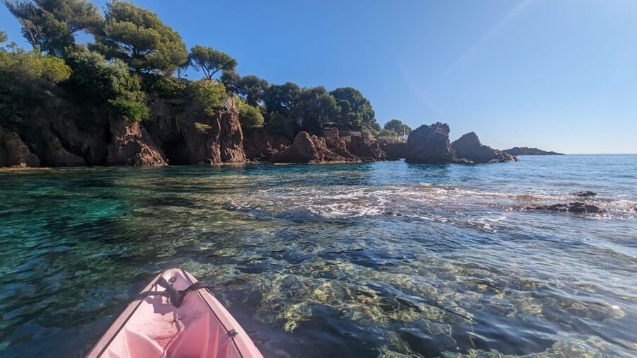 Rando Kayak Agay Guided Visit - Group size and language: the one thing to double-check