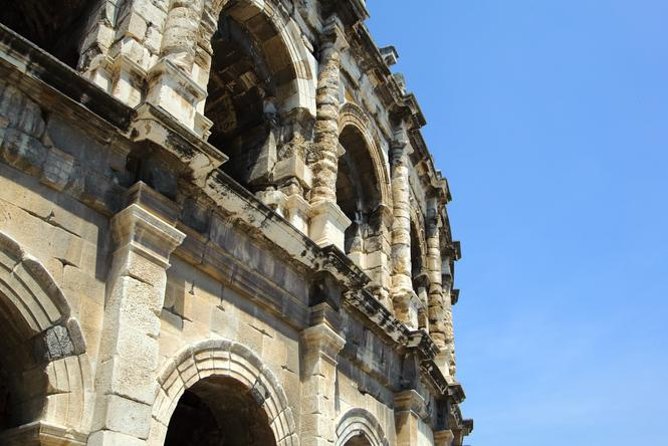 Roman Sites and Historical Places Day Trip from Avignon - Arenes de Nîmes: where the past still makes noise