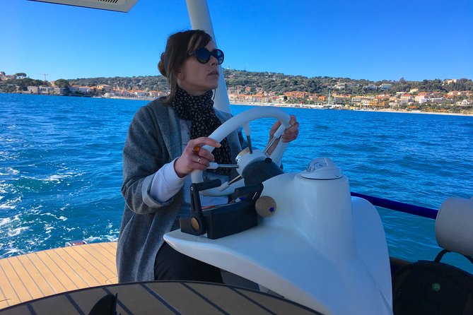Romantic Private Tour for 2 plus guide on your own Solar Powered Boat - Price for two: is it good value at about $183 per group?