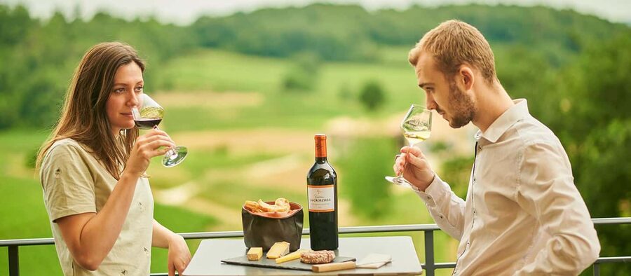 Saint-Emilion: Grand Cru Classé Gourmet Visit - Quick hits you will feel immediately