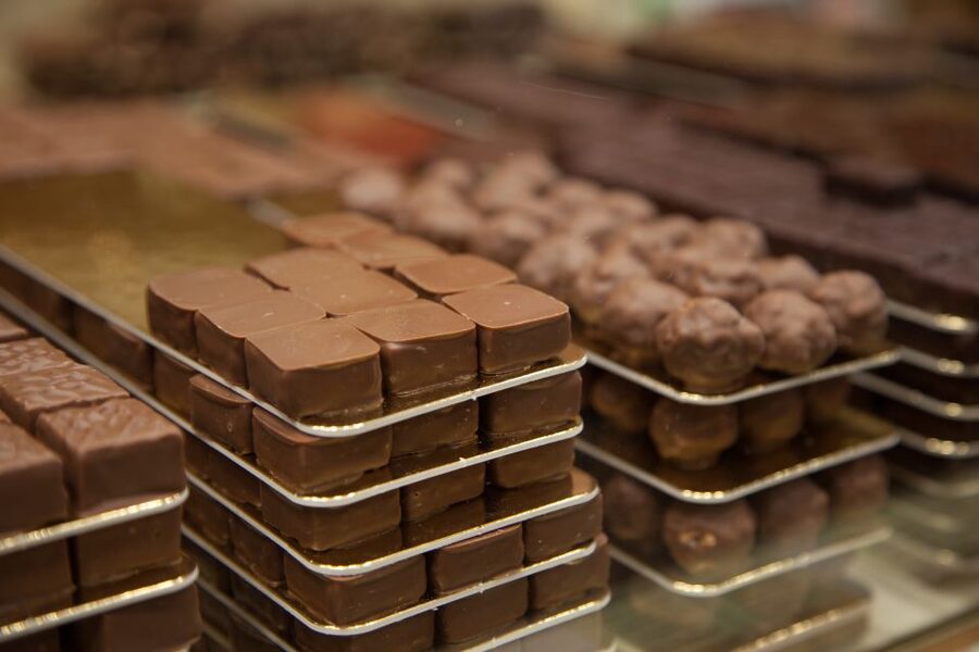 Saint-Germain-des-Prés: Pastry and Chocolate Walking Tour - Who This Tour Fits Best (And Who Might Prefer Another Plan)
