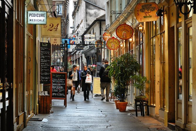 Saint-Germain The Original Chocolate Tasting Tour with Pastries and Macaron - What you taste: macarons, truffles, éclairs, caramels, and pastries