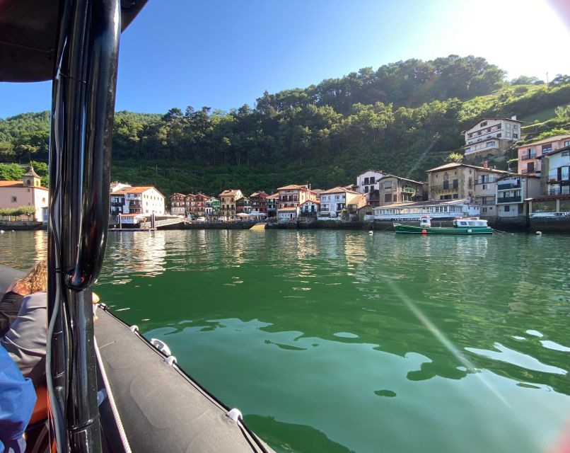 Saint-Jean-de-Luz, Basque country: Boat tour along the Coast - Hendaye and Hondarribia: crossing the coast by sea perspective