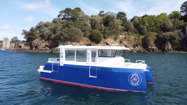 Saint-Malo: Guided Boat Tour with Local Captain - The captain’s role: why the commentary changes the tour