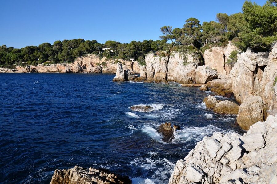 Saint Paul de Vence, Antibes, and Cannes from Nice - Antibes old town and Billionaire’s Pier: yachts, markets, and sea views