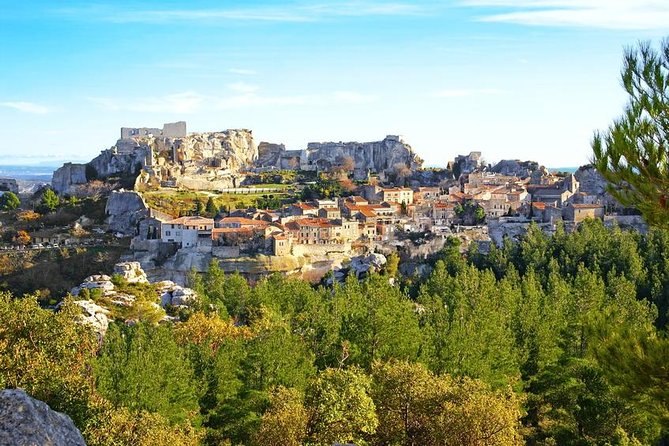 Saint Remy, Les Baux and Pont du Gard Small Group Half-Day Trip - Saint Remy de Provence and the Van Gogh Connection in Town Center Time