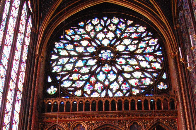 Sainte Chapelle 1h Guided Tour with entrance ticket - Eng / Esp - Stained Glass Details You’ll Actually Point Out Later