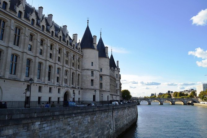 Sainte-Chapelle, Conciergerie & Palais de Justice Private Tour - Price and Value: When $163.53 Actually Makes Sense