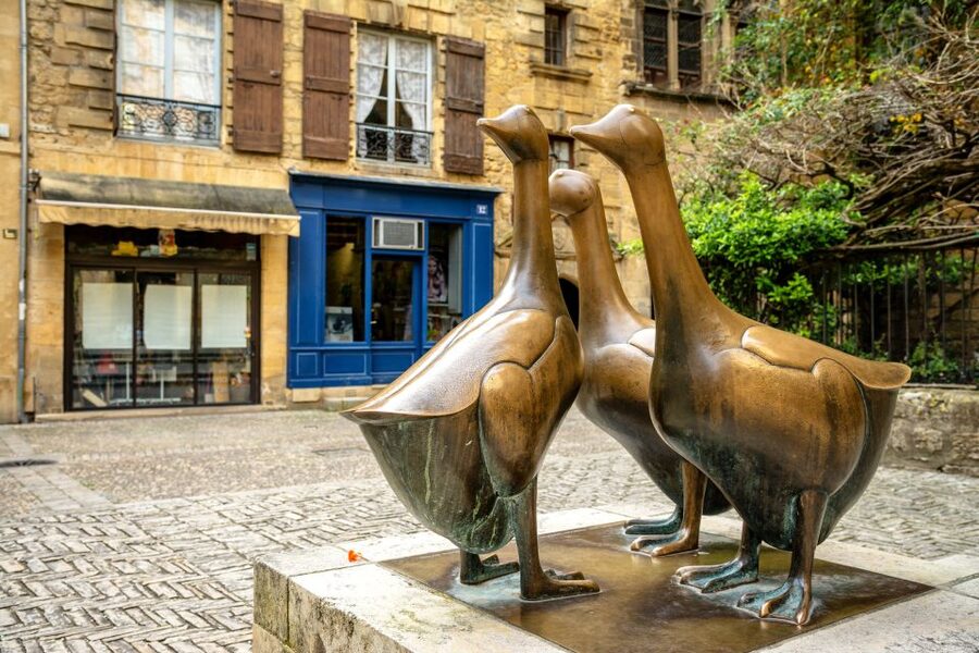 Sarlat Gourmet Tour & Market Visit with Tastings - Why the Dordogne Tastes Like This, and What You’ll Learn While You Eat