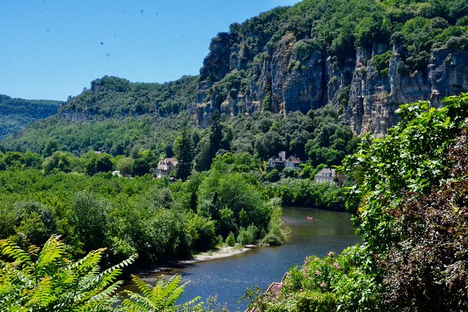 Sarlat la Canéda: The Dordogne valley by canoe - What the day feels like: paddling, swims, and river pauses