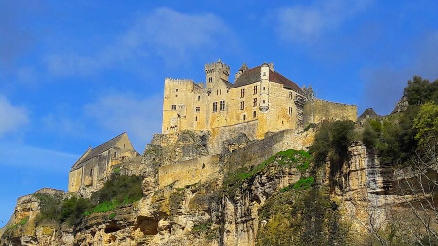 Sarlat: Private Tour to the Dordogne Valley - Domme hilltop: panoramic views and a real village stroll