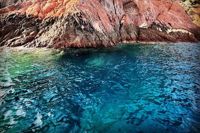 Scandola & Girolata: The Must-see Excursion EN Corsica - The Swim Cove: When the Day Becomes Physical