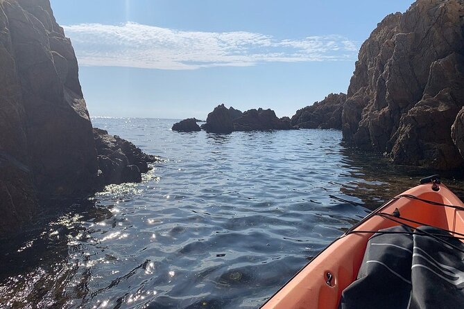 Sea kayaking in the heart of the Ramatuelle Nature Reserve - Price and value: what $72.41 gets you on the Ramatuelle coast