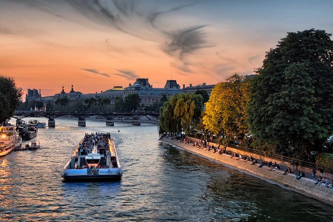 Seine River Cruise with Commentary 1 Hour - Key Things to Know Before You Go