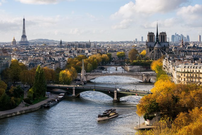 Seine River Guided Cruise Champagne Option by Vedettes de Paris - Seating and the best way to plan your one-hour ride