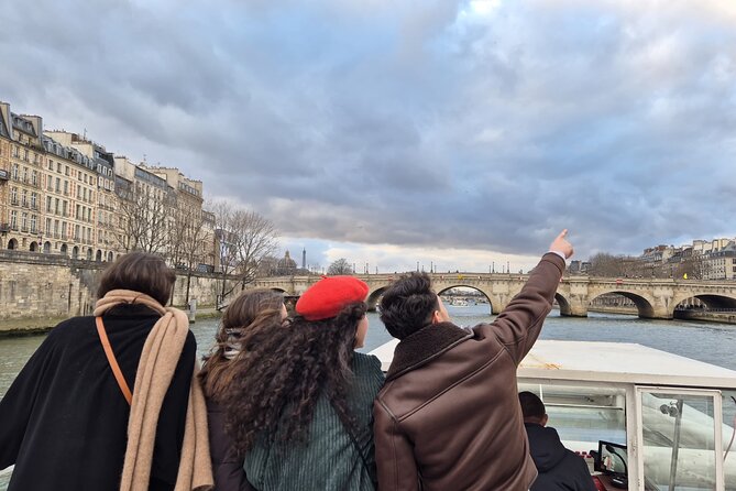 Seine River Sightseeing Guided Cruise by Vedettes du Pont Neuf - Day Versus Night, When to Book for Your Mood