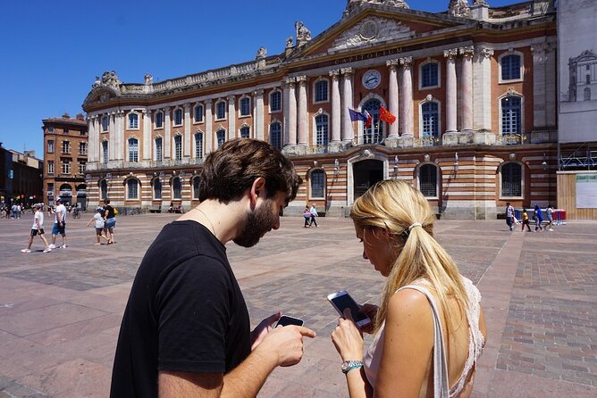 Self-guided track game to discover Toulouse - A self-guided Toulouse challenge, built around Place du Capitole