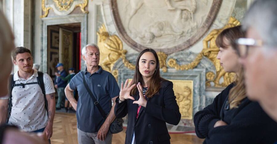 Skip-the-Line Versailles Palace Tour by Train from Paris - The Paris-to-Versailles train escort that keeps your day on track