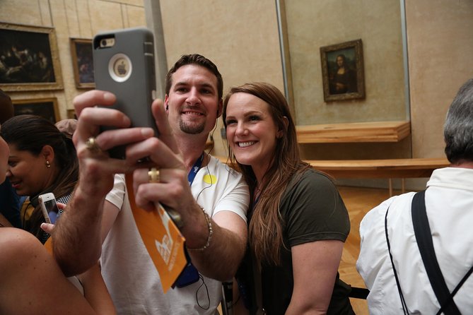 Small-Group Louvre Museum Masterpieces Tour with Access - Meeting at Arc du Triomphe du Carrousel, then finding your flow