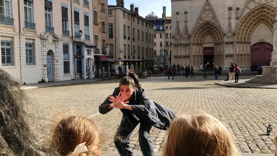 Storytelling tour of the Vieux-Lyon for children in French - Duration and Pace: 90 Minutes That Usually Hits the Sweet Spot