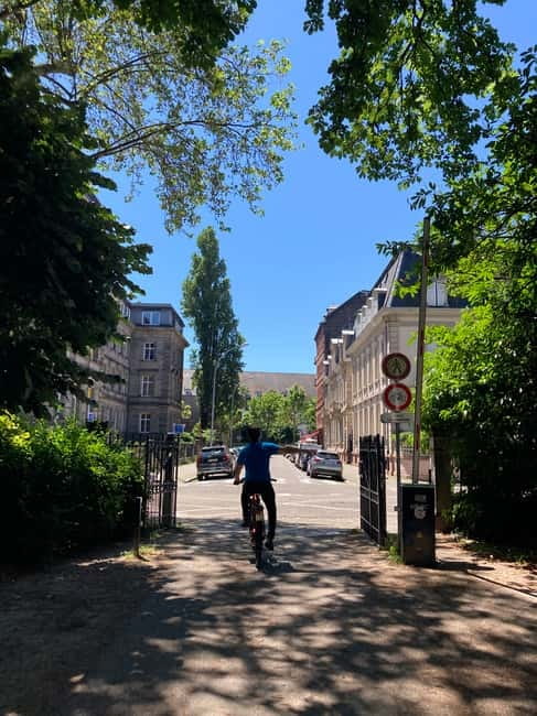 Strasbourg: Bike Tour with a Guide bikes included - Your 2-hour route: Petite France, the historic center, Neustadt, and Europe
