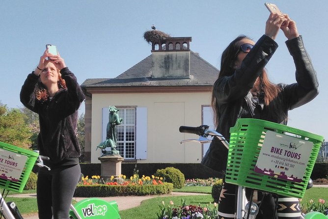 Strasbourg City Center Guided Bike Tour w/ Local Guide - Neustadt: German district architecture, explained without lectures