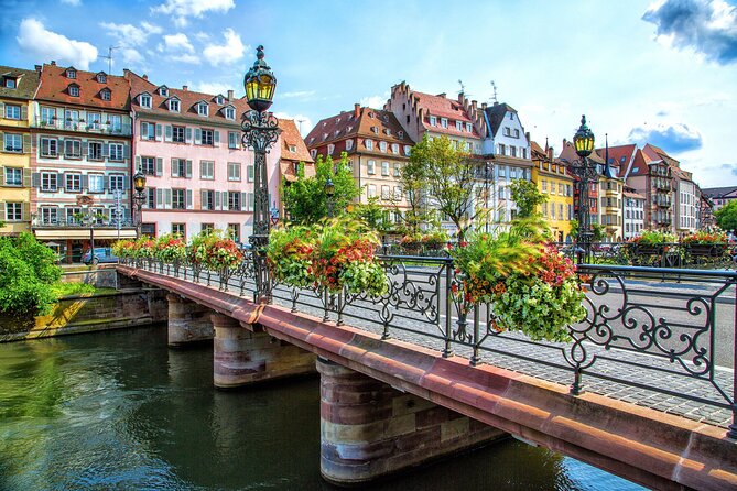 Strasbourg : Private Custom Walking Tour With A Local guide - Food, Shopping, and Local Picks You Can Use Immediately