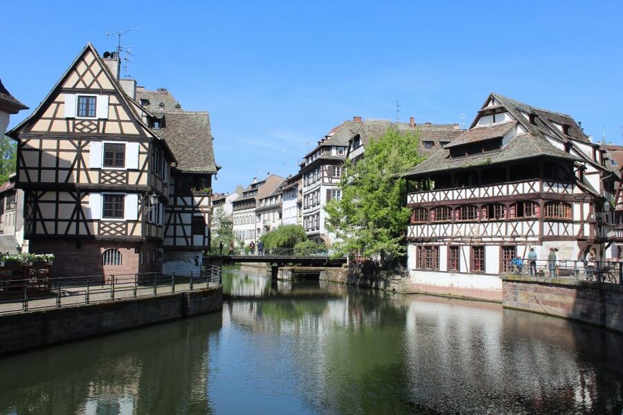 Strasbourg: Walking Tour with Local Guide - Starting at Place d’Austerlitz: Your Route Starts With City Basics