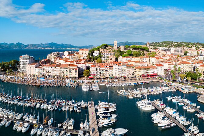 Taste Cannes – A Full French Riviera Food Tour by Do Eat Better - Quai Saint-Pierre aperitif with local wine and Provençal bites