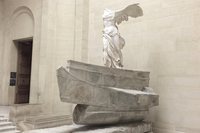 The Essential Louvre Masterpieces Tour - Limited to Six Guests - Etruscan collection and Winged Victory, with an emphasis on meaning