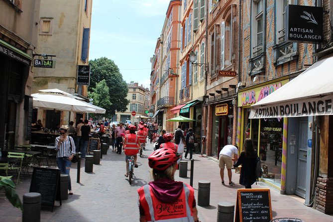 The essential of Toulouse by bike - Key highlights you will feel fast