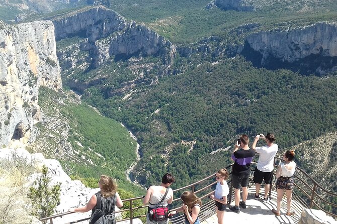 The Grand Canyon of Europe and Its Lavender Fields Small group - Moustiers-Sainte-Marie for ceramics and a real lunch break