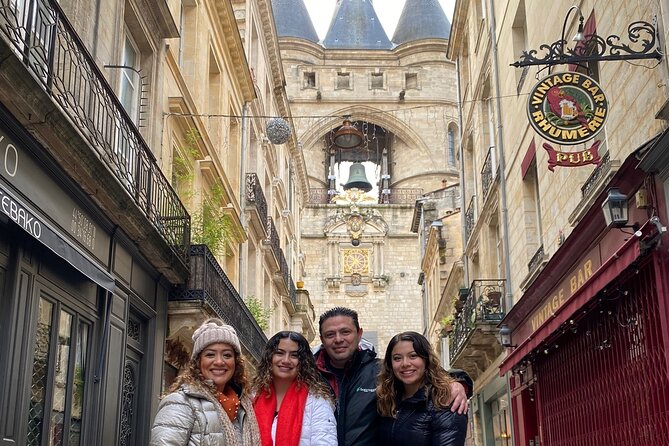 The Most Complete and Best Rated Tour of Bordeaux - Grosse Cloche and Saint James Street: the city gate that refuses to be background