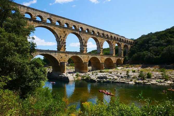 The story of Pont du Gard - Nimes: Roman Monuments and the French Rome Feeling