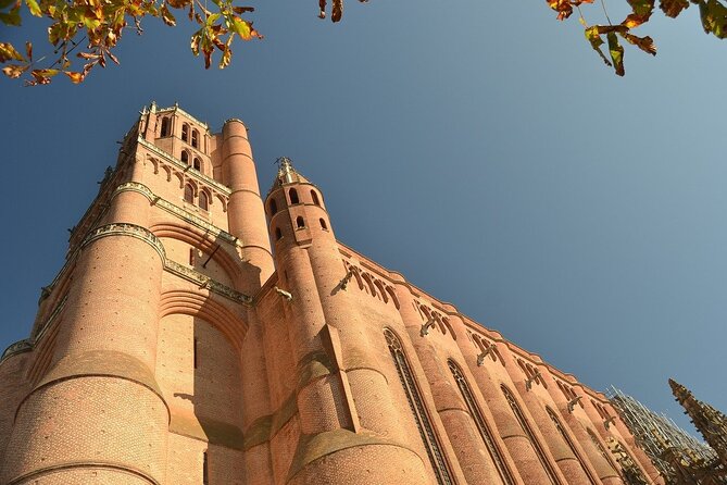 Toulouse: Albi and Cordes/Ciel Day Trip with Audio Guides - Why Albi and Cordes-sur-Ciel belong on one bus day