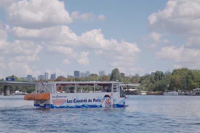 Tours of Paris and the Hauts-de-Seine in an Amphibious Bus - Into the water at the island of Monsieur: expect wet clothes