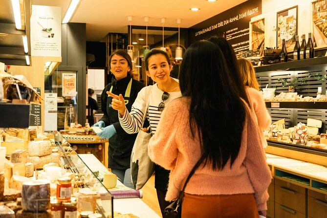 Traditional Gourmet Food & Wine Tour in Bordeaux - The Calm Break and the Wine Cellar Finish in Chartrons