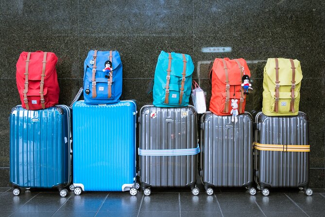 Transfer between Paris and airports CDG/ORLY/LBG (Van 8pax) - The Paris transfer: from airport to hotel or private residence