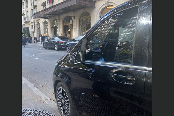 Transfer between Paris and airports CDG/ORLY/LBG (Van 8pax) - Timing tips for a 45 to 60 minute airport ride