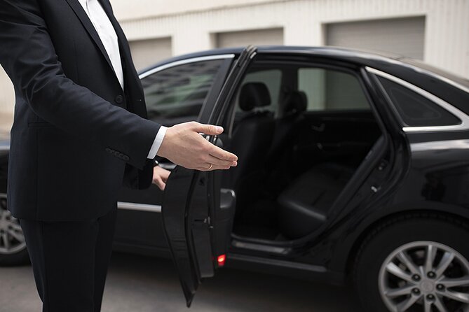 Transfer From/To Paris Charles De Gaulle Airport (CDG) - What This CDG Transfer Actually Does For Your Day