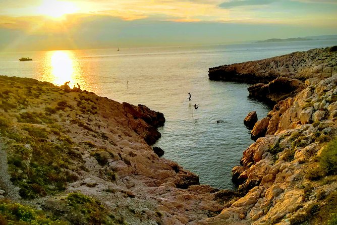 Ultimate Calanques Panoramic e-bike Ride – 3h (Small Group) - Calanque de Callelongue and Cap Croisette: that road-by-the-sea feeling