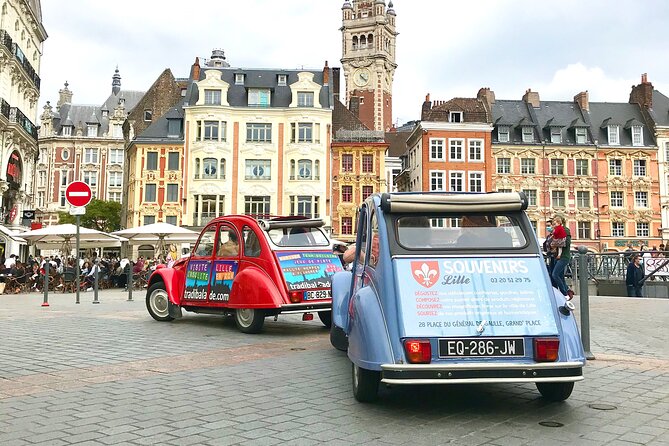 Unique Tour of Lille by Convertible 2CV - 1h00 - Porte de Paris and Place de la République, Two Big Landmarks to Land On