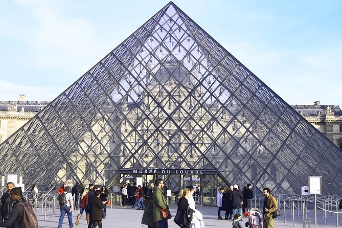 Versailles and Louvre Museum Access and Tour - Back to Paris, then the Louvre highlights route