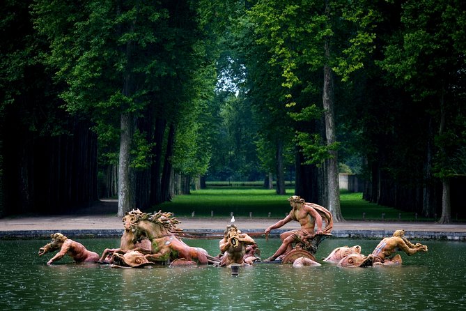 Versailles Domain Audio Guided Half Day Tour from Paris - Crowd and queue reality: how it affects your half-day