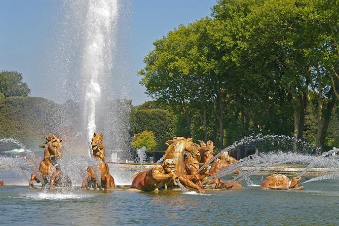 Versailles Domain Half or Full Day Private Guided Tour from Paris - Hotel pickup, chauffeur comfort, and the drive to Versailles