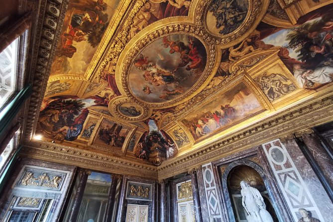 Versailles Domain Private Half Day Guided Tour with Hotel Pickup from Paris - Who Makes This Tour Work: Guides, Questions, and Pace