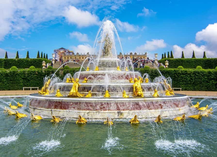Versailles-Giverny Day Tour with Lunch at Moulin de Fourges - Monet’s Giverny House and Lily Ponds: The Scenes That Started It All