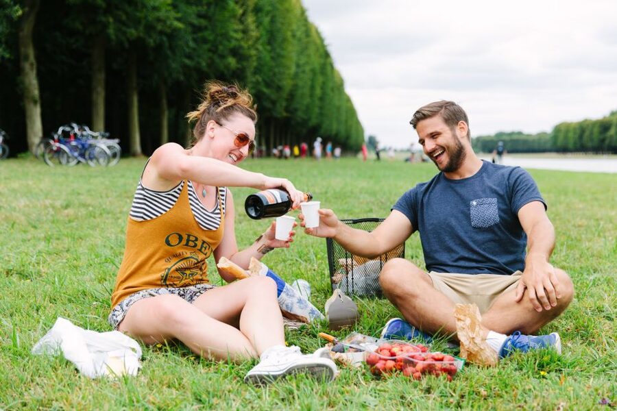 Versailles: Palace and Garden Bike Tour with Tickets - Market stop for your picnic along the Grand Canal